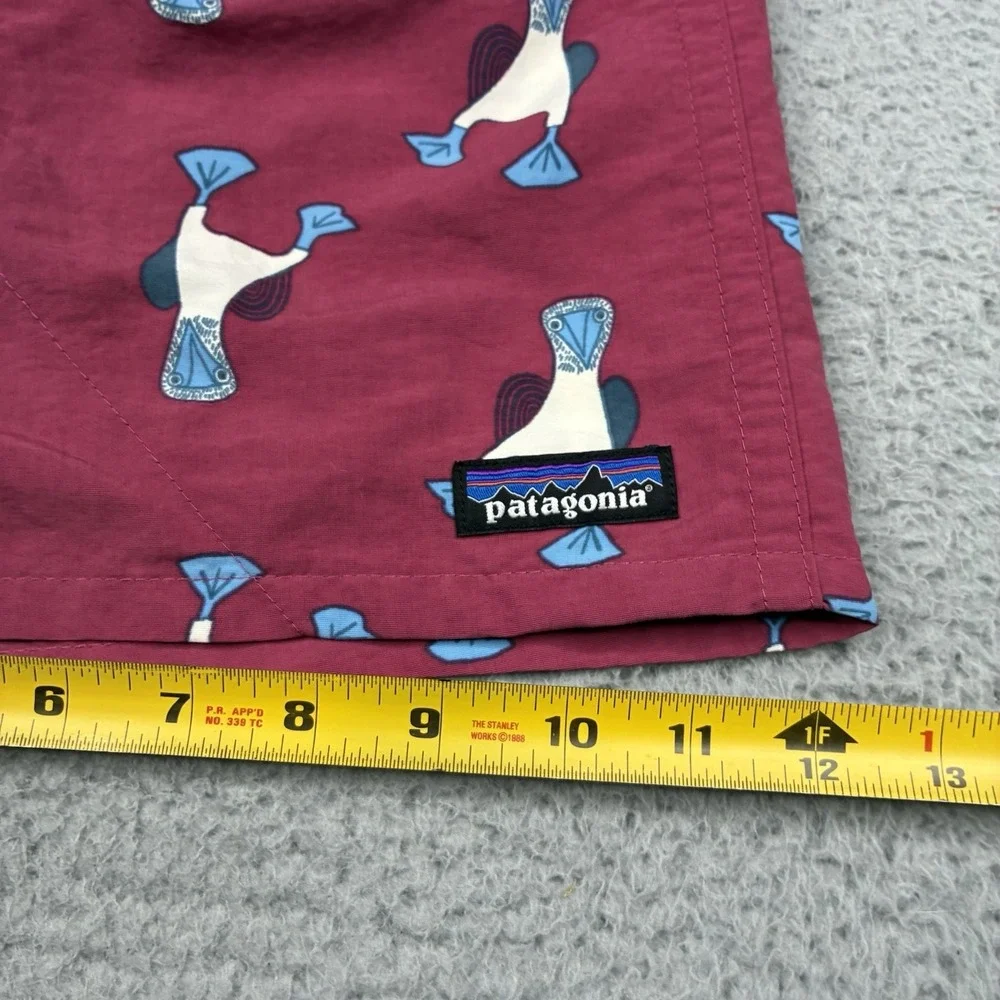 Patagonia Baggies Shorts Men's Small Pink Blue Footed Booby Bird Swim Trunks